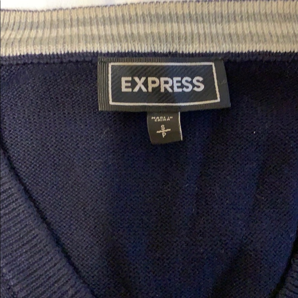 Express Sweater - Picture 2 of 2